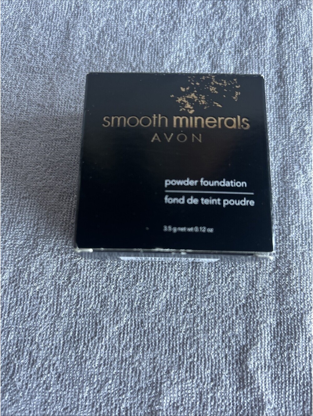 AVON Smooth Minerals Powder Foundation BRONZE M301